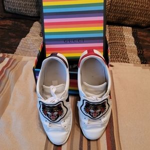 Gucci sneakers